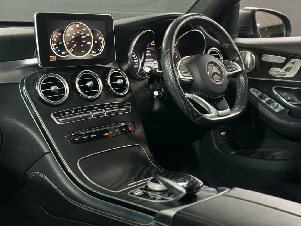 Mercedes-Benz GLC Class 2.1 Glc 220 D 4Matic Amg Line Premium 168 Black #20