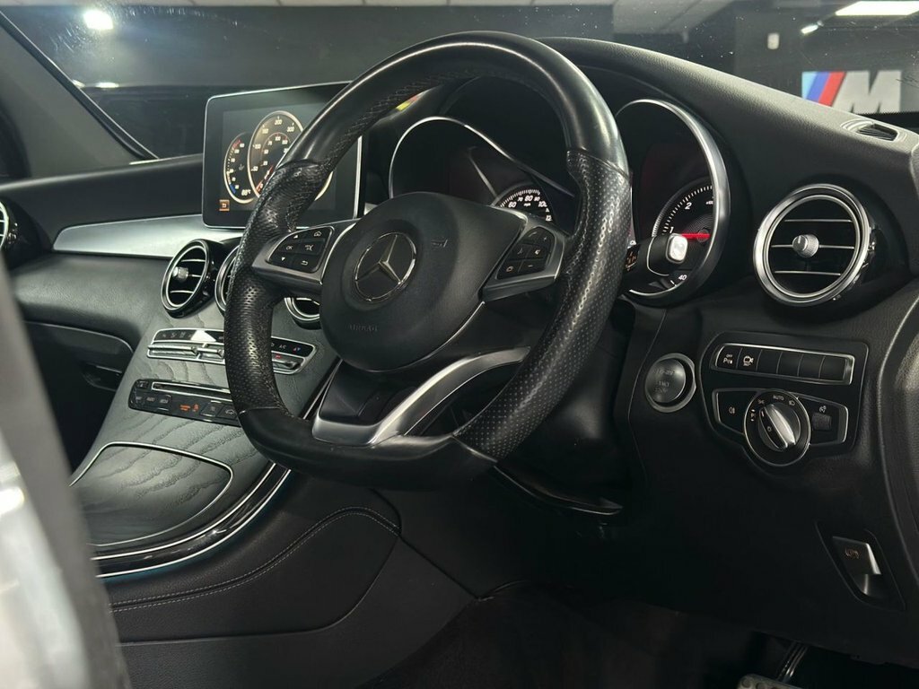 Mercedes-Benz GLC Class 2.1 Glc 220 D 4Matic Amg Line Premium 168 Black #18