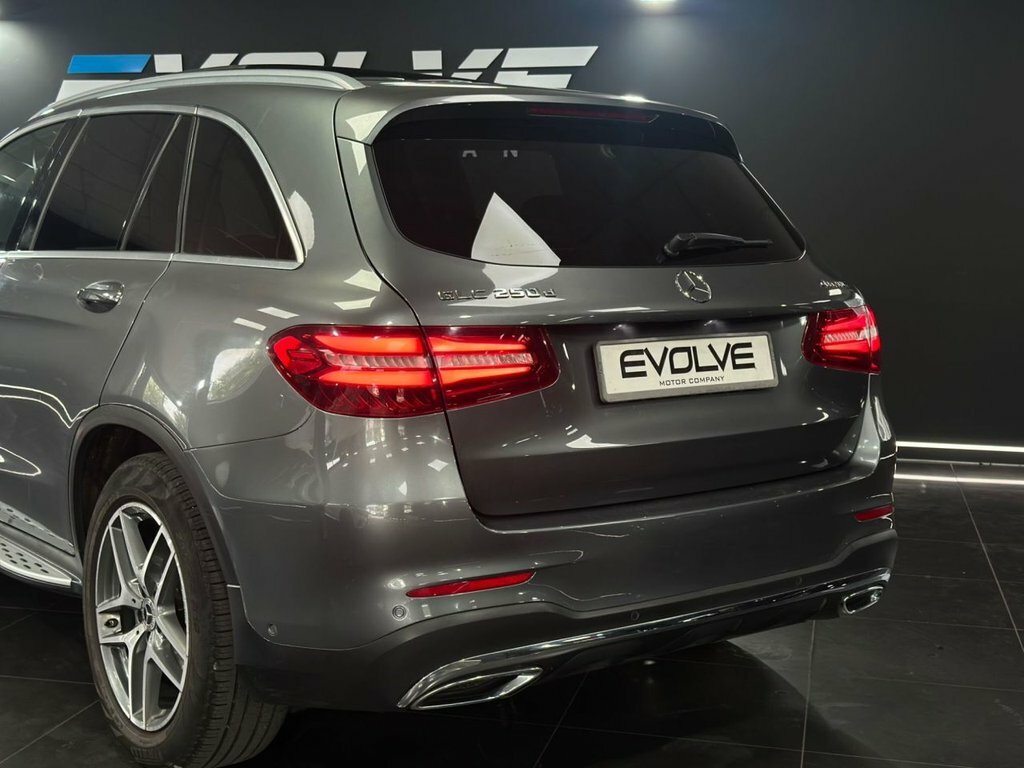 Mercedes-Benz GLC Class 2.1 Glc 220 D 4Matic Amg Line Premium 168 Black #30