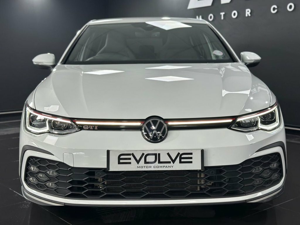 Volkswagen Golf 2L Gti White #4