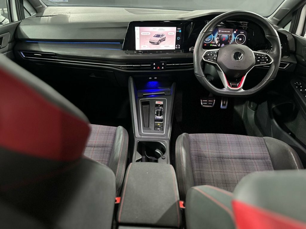 Volkswagen Golf 2L Gti White #3
