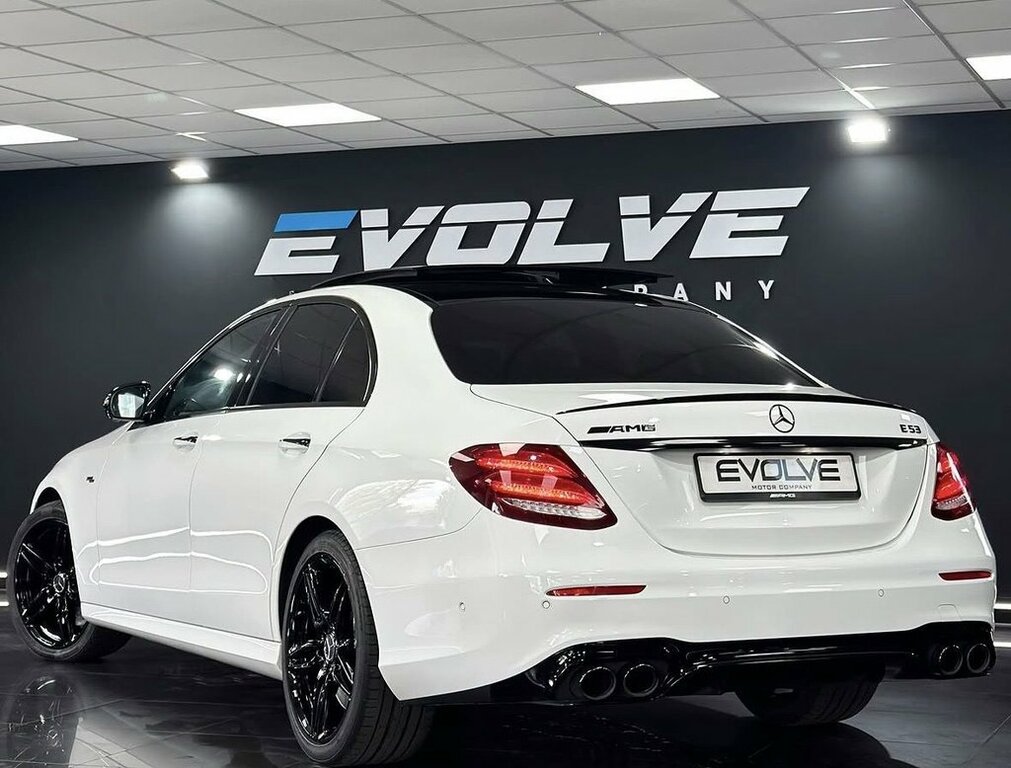 Mercedes-Benz E Class 3L Amg White #2