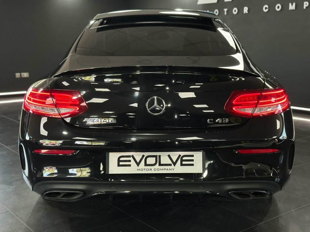 Mercedes-Benz C Class 3L Amg LM17MTU Black #5