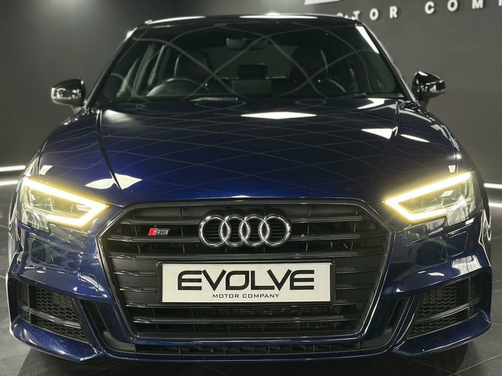 Audi S3 2L Black Edition RV69NXX Blue #4