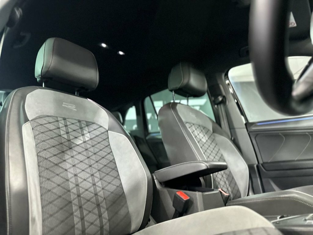 Volkswagen Tiguan 2.0 Tdi 4Motion R-line Dsg White #24