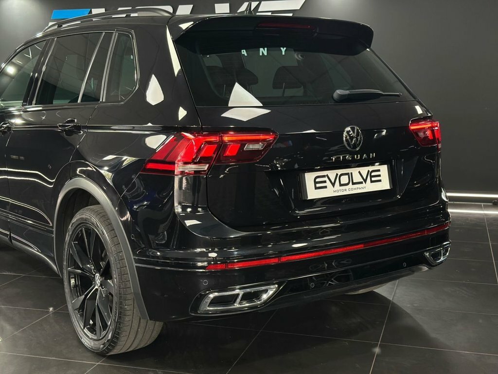 Volkswagen Tiguan 2.0 Tdi 4Motion R-line Dsg White #27