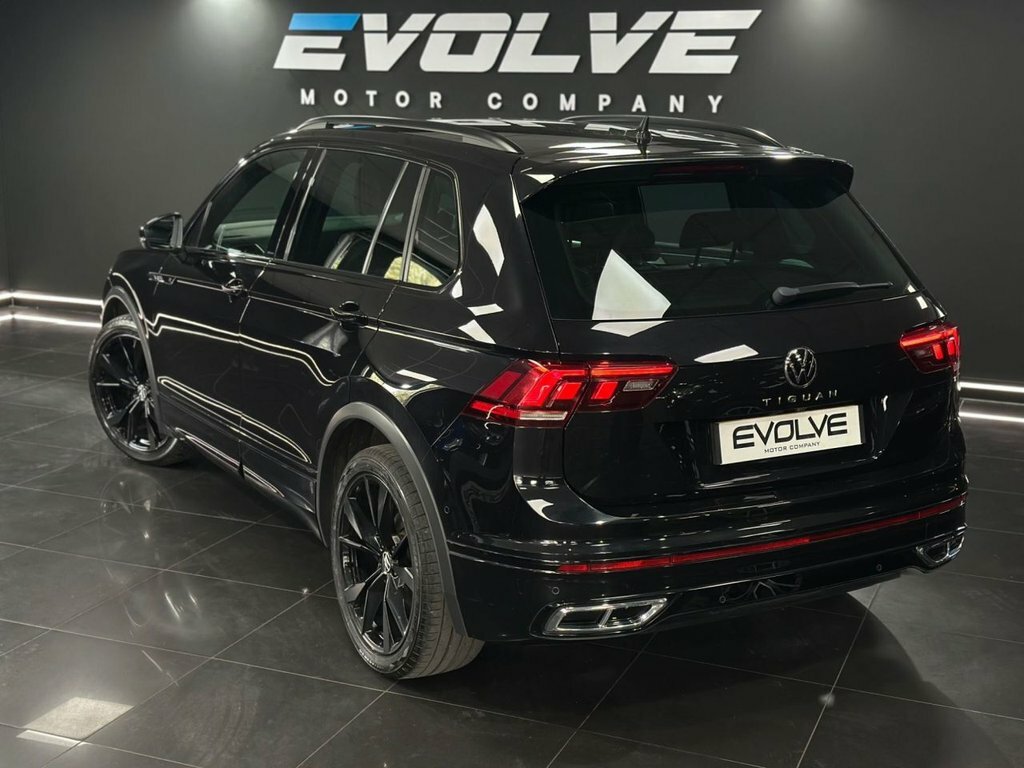 Volkswagen Tiguan 2.0 Tdi 4Motion R-line Dsg White #11