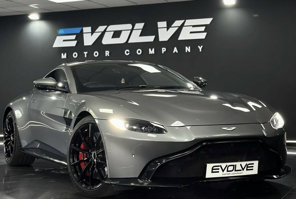 Aston Martin Vantage V8 Grey