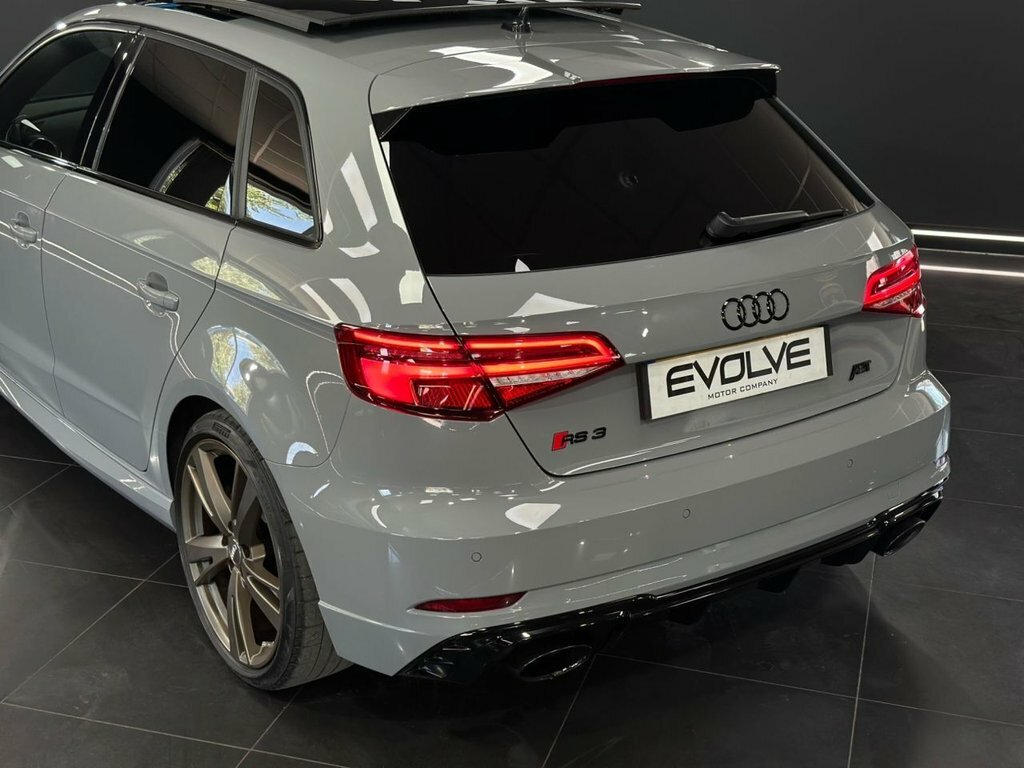 Audi RS3 2.5 Tfsi Audi Sport Edition S Tronic Quattro Euro Black #13