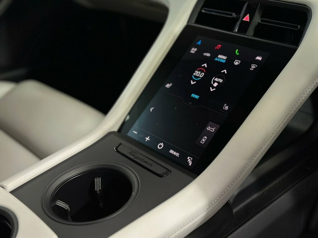 Porsche Taycan 420Kw 4S 93Kwh 22Kw 5 Seat Grey #23