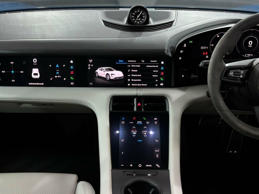 Porsche Taycan 420Kw 4S 93Kwh 22Kw 5 Seat Grey #18