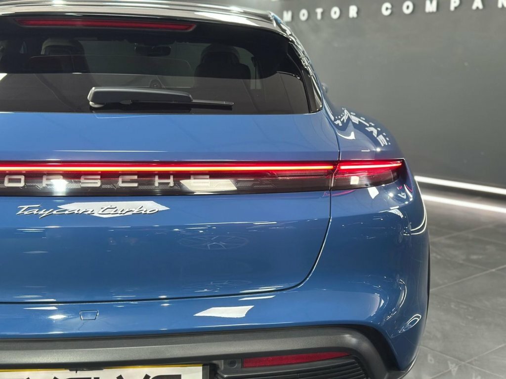 Porsche Taycan 420Kw 4S 93Kwh 22Kw 5 Seat Grey #7