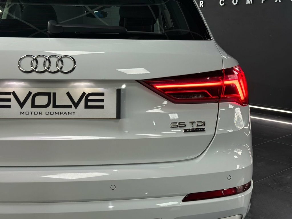 Audi Q3 2L Sport SH69ORK White #6