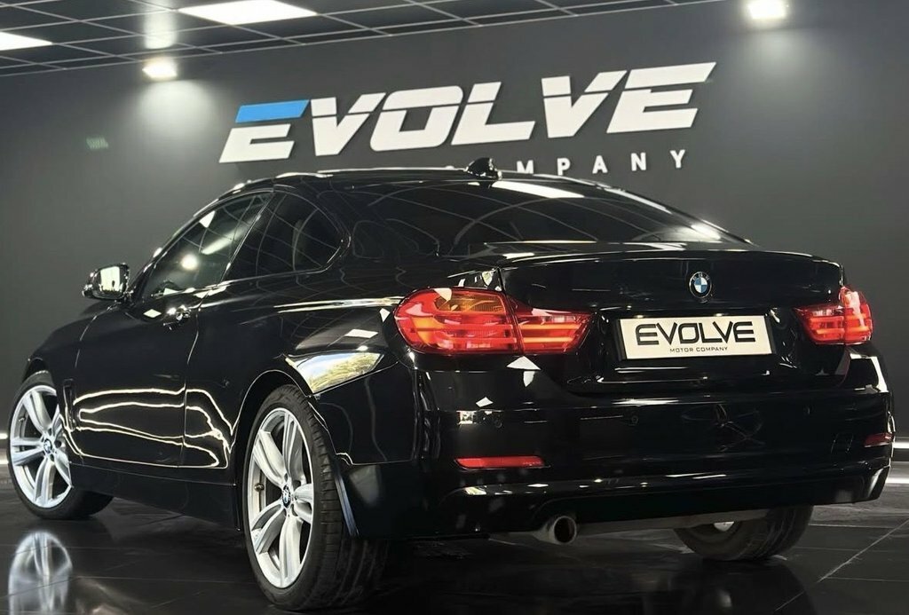 BMW 4 Series Gran Coupe 2L Se Black #2