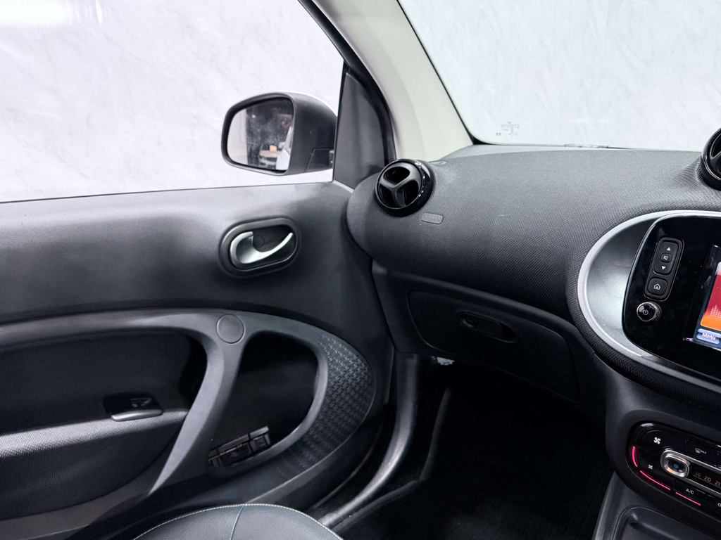 Smart Fortwo 0.9T Prime Premium Plus Twinamic Euro 6 Ss Black #42