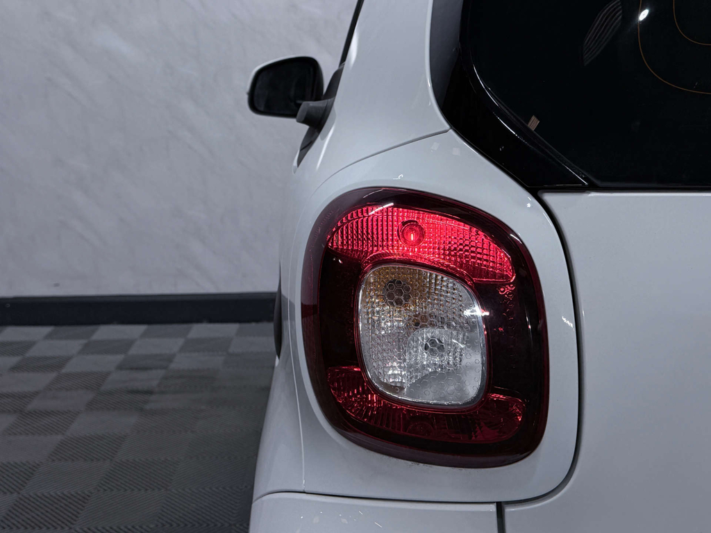 Smart Fortwo 0.9T Prime Premium Plus Twinamic Euro 6 Ss Black #55