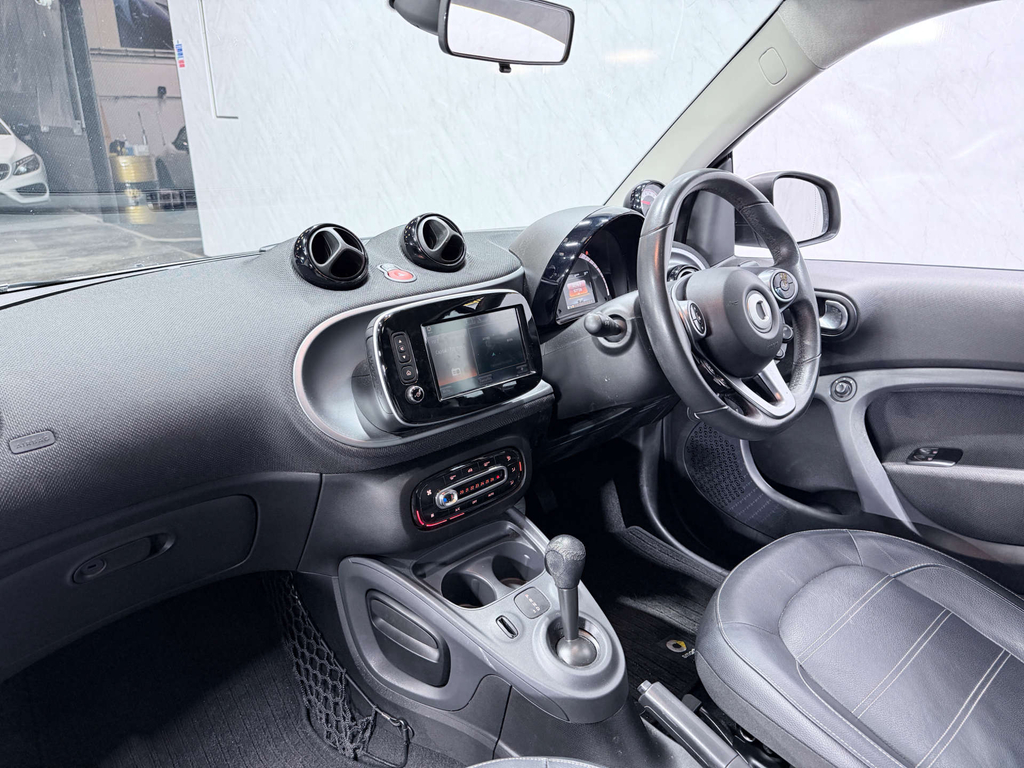 Smart Fortwo 0.9T Prime Premium Plus Twinamic Euro 6 Ss Black #49
