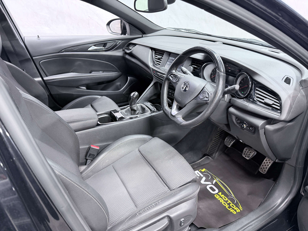 Vauxhall Insignia Sri Vx-line Nav T #3