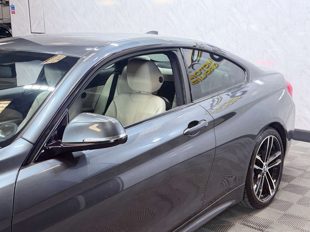 BMW 4 Series 420I M Sport Gran Coupe Black #10