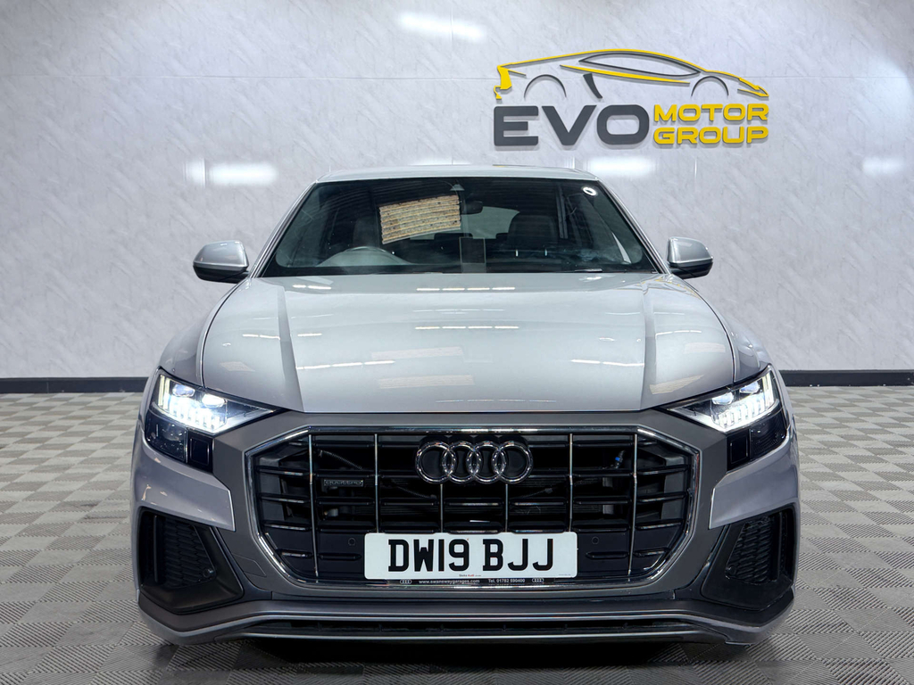 Audi Q8 S Line 50 Tdi Quattro 4Wd Silver #4