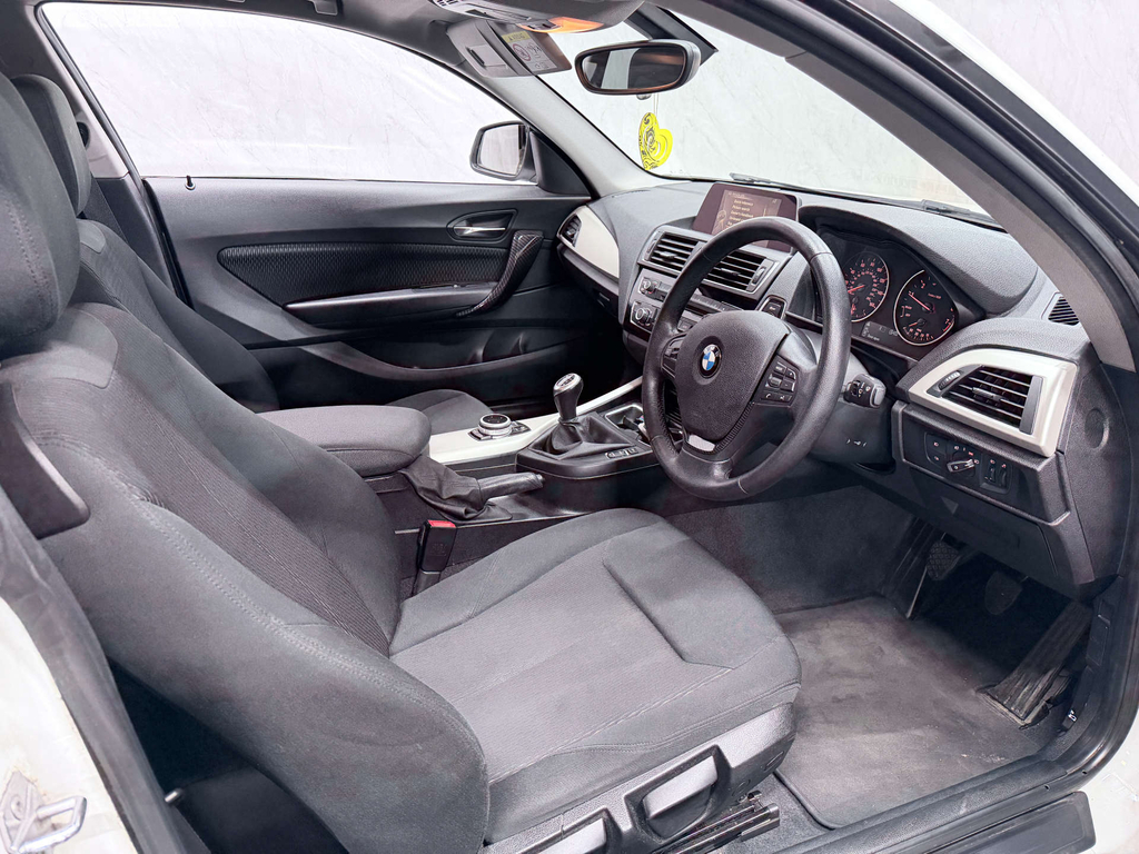 BMW 1 Series 118I Se #3