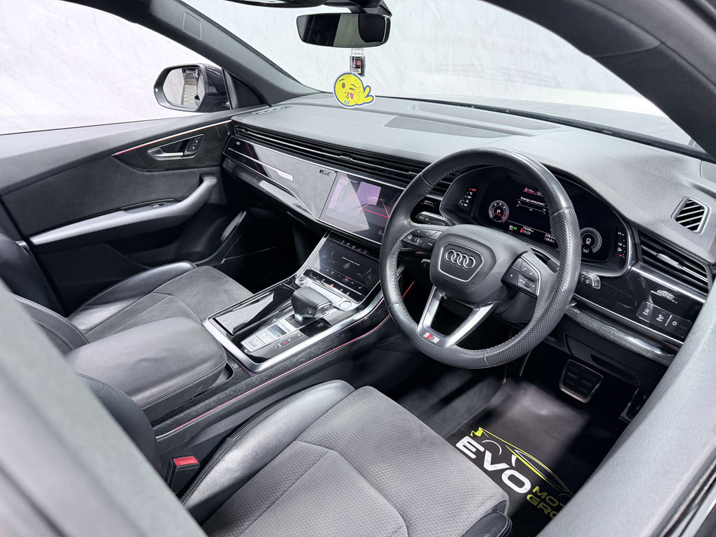 Audi Q8 S Line 50 Tdi Quattro 4Wd CX68TFN Black #3
