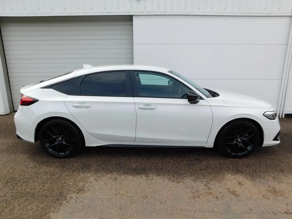 Honda Civic 2.0 H I-mmd Sport Ecvt Euro 6 Ss White #3
