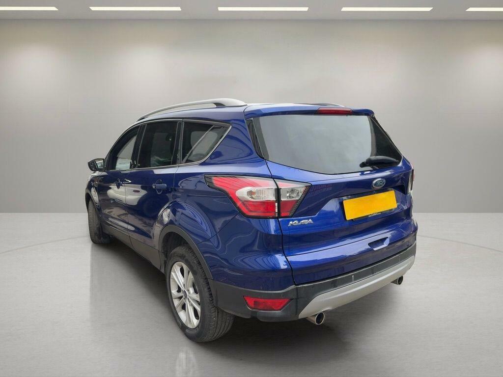 Ford Kuga 1.5 Tdci Titanium Powershift Euro 6 S S Red #4