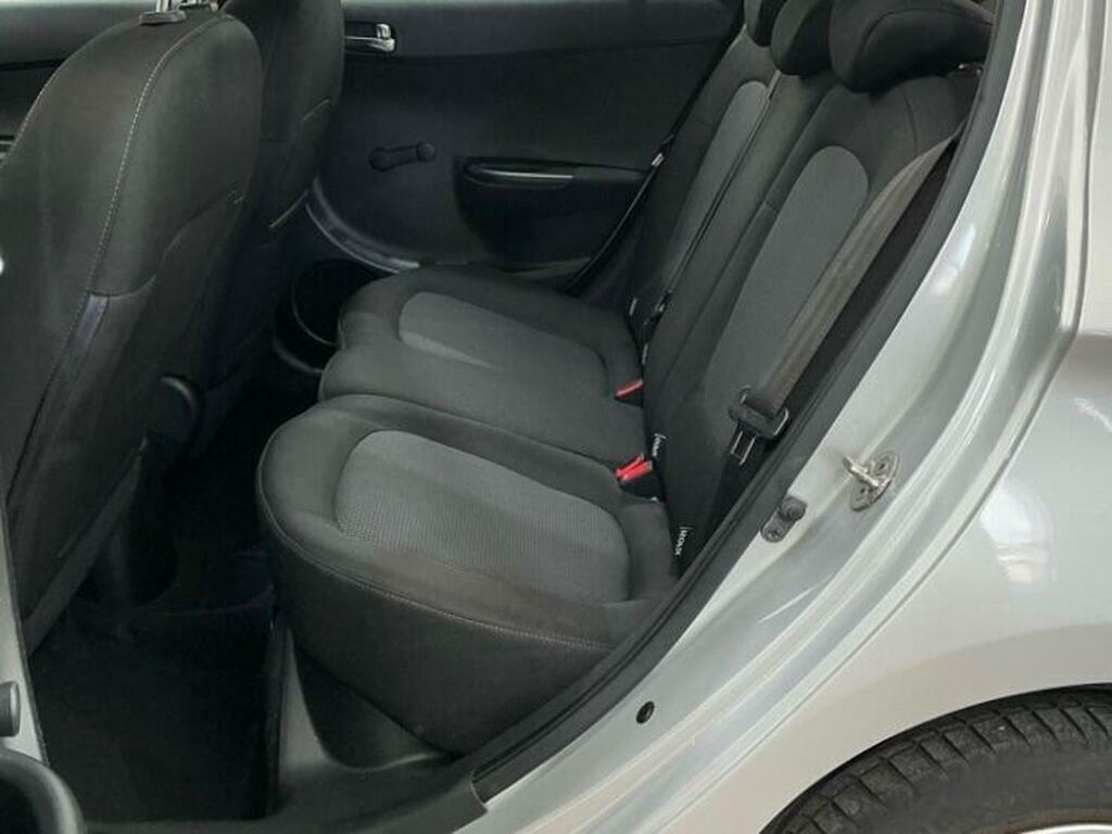 Hyundai I20 1.2 Comfort Euro 5 Red #15