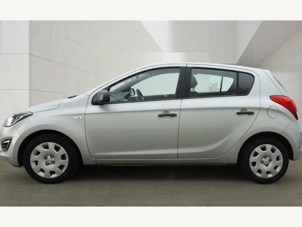 Hyundai I20 1.2 Classic Euro 5 Silver #2