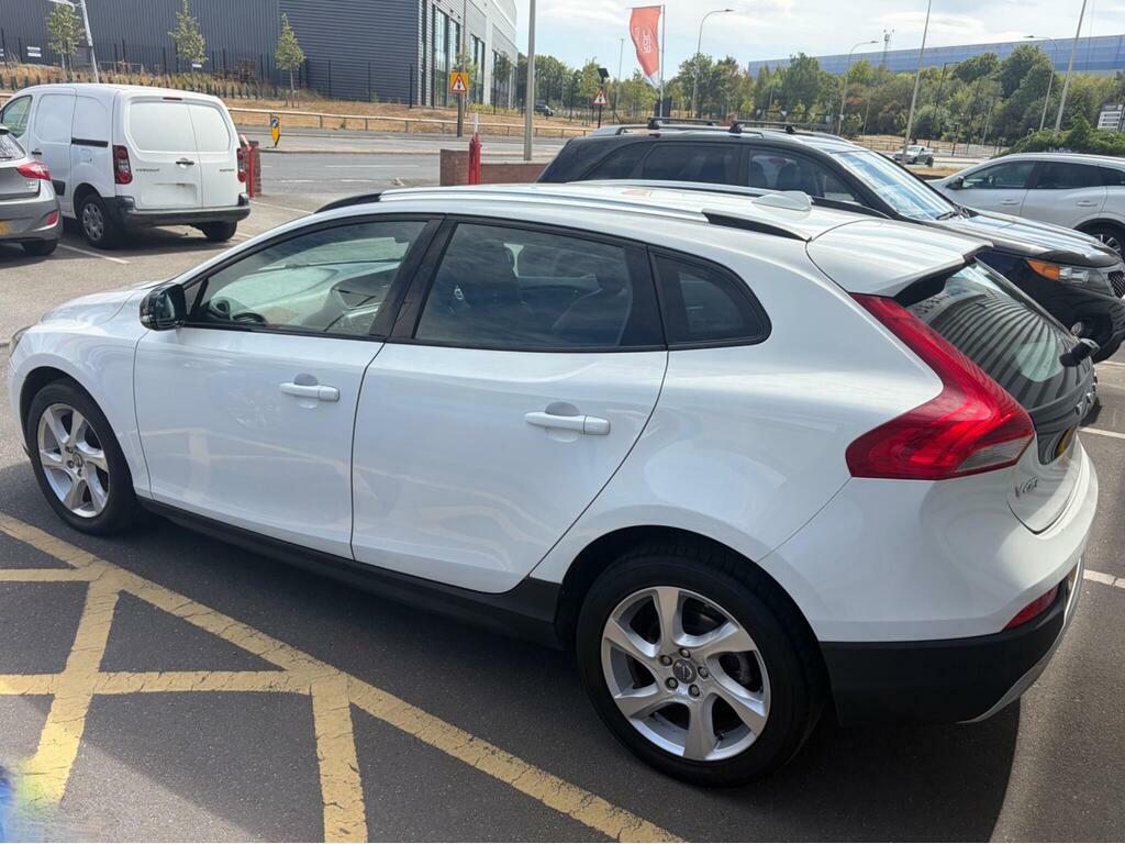 Volvo V40 Cross Country 1.6 D2 Lux Euro 5 S S White #6