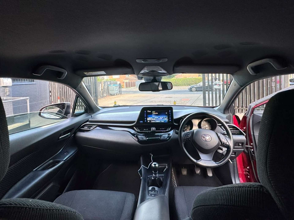 Toyota C-Hr Icon Suv Euro 6 Ss CT68UHK Red #4