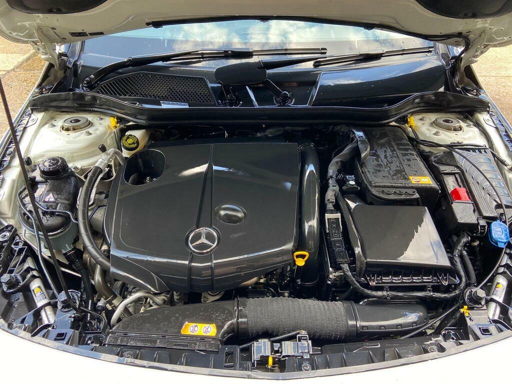 Mercedes-Benz CLA Class 2.1 Cla220 Cdi Amg Sport Coupe 7G-dct Euro 6 S S White #5