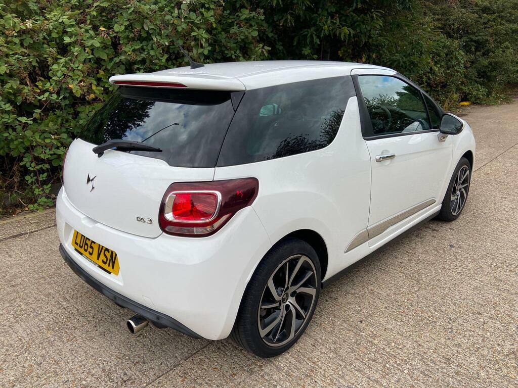 DS DS 3 1.2 Puretech Dstyle Nav Euro 6 S S White #6