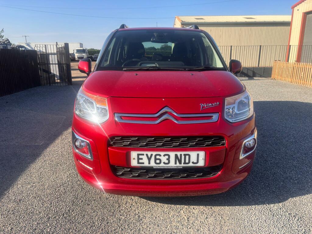 Citroen C3 Picasso Exclusive Red #2