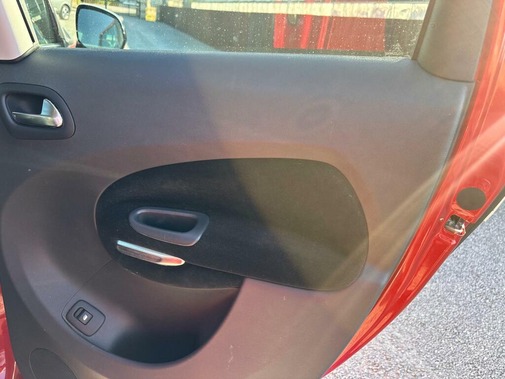 Citroen C3 Picasso 1.6 Hdi Selection Euro 5 Red #48