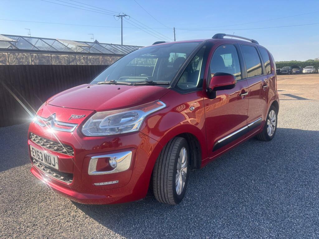 Citroen C3 Picasso Exclusive Red #3