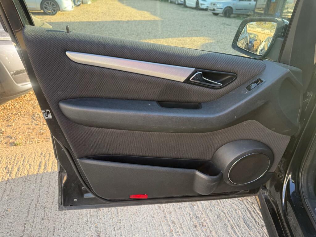 Mercedes-Benz B Class Mpv 2.0 B180 Cdi Sport Cvt 201060 Black #35