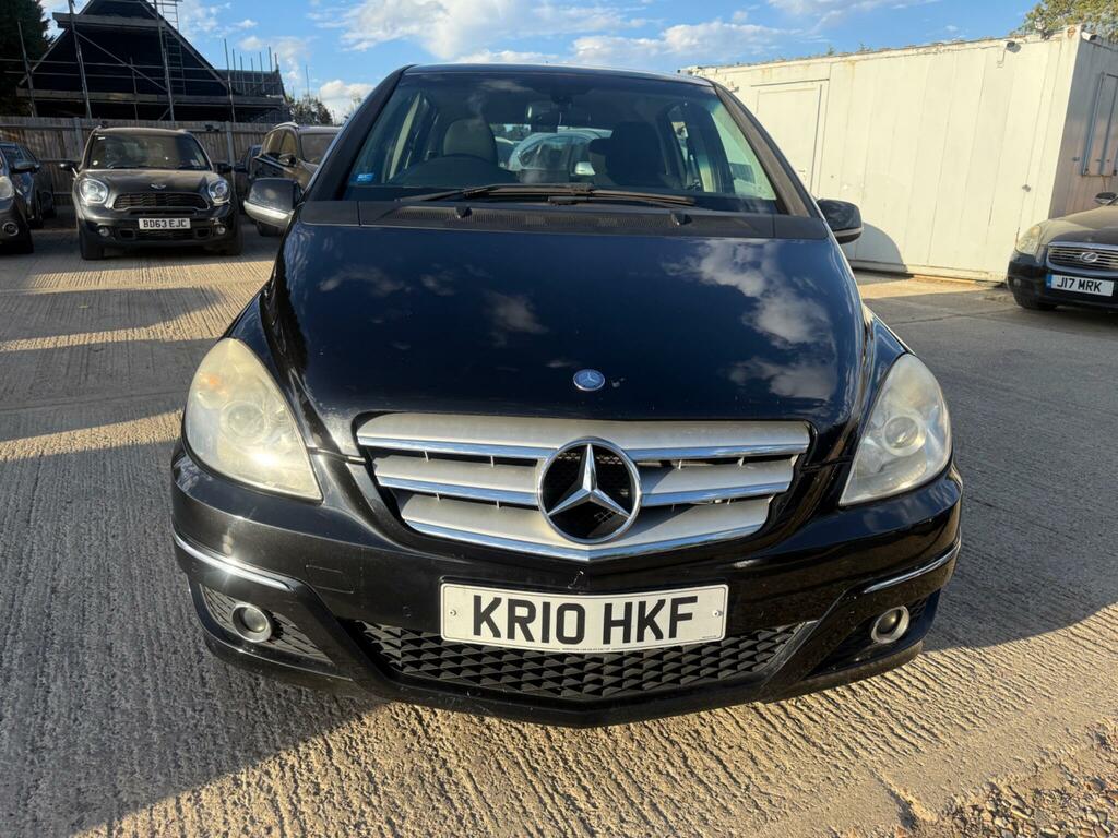 Mercedes-Benz B Class Se Black #2