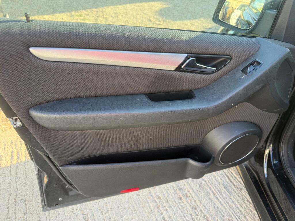 Mercedes-Benz B Class Mpv 2.0 B180 Cdi Sport Cvt 201060 Black #37
