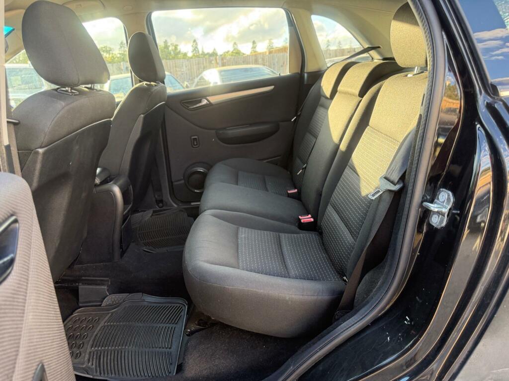 Mercedes-Benz B Class Mpv 2.0 B180 Cdi Sport Cvt 201060 Black #30