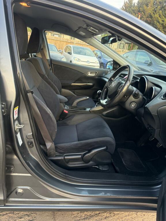 Honda Civic 1.8 I-vtec Es Hatchback Euro 5 Black #23