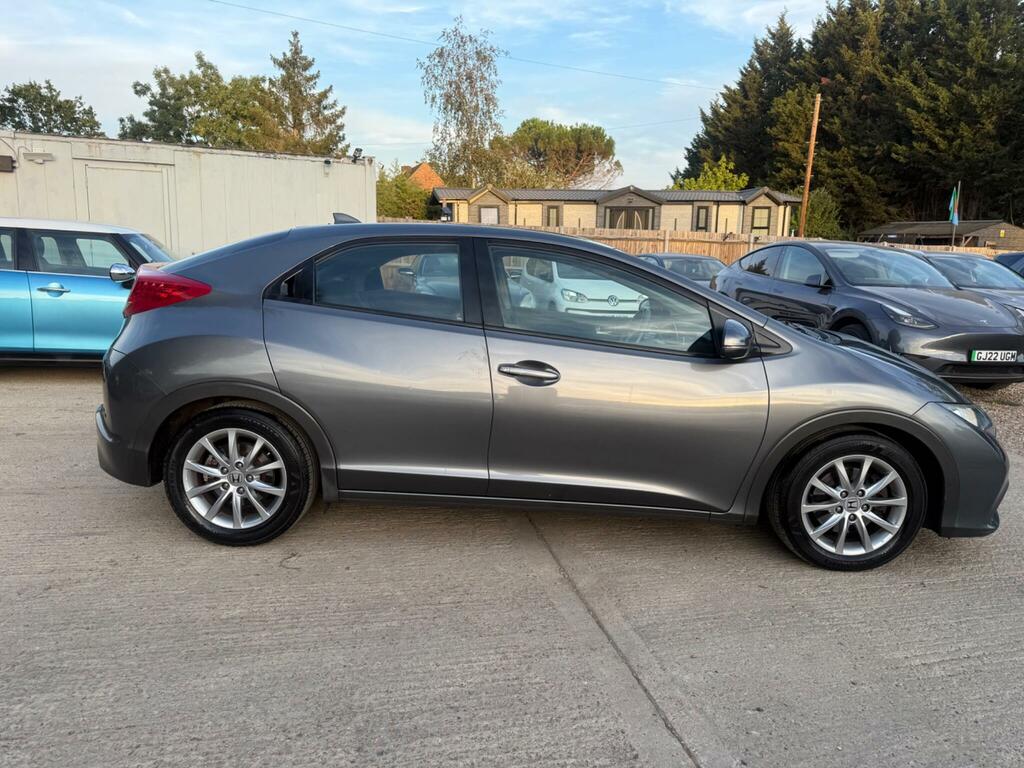 Honda Civic 1.8 I-vtec Es Hatchback Euro 5 Black #14