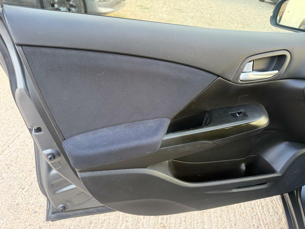 Honda Civic 1.8 I-vtec Es Hatchback Euro 5 Black #34
