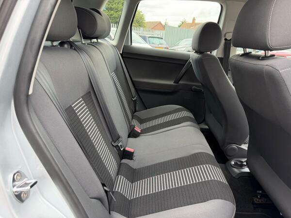 Volkswagen Polo 1.2 Match Silver #11