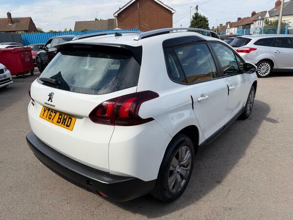 Peugeot 2008 1.2 Puretech Active Euro 6 White #3