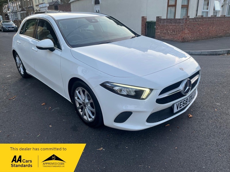 Mercedes-Benz A Class A 180 D Sport VE68OXJ White #3