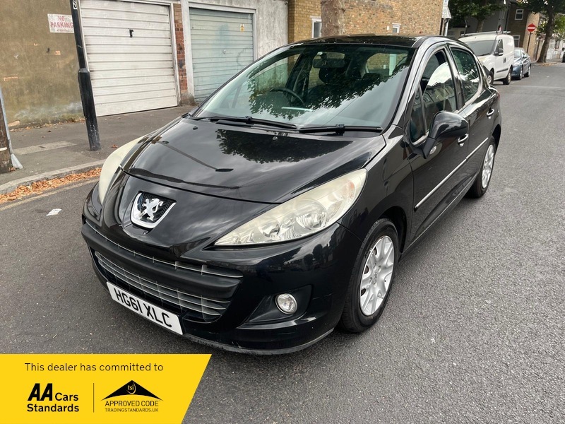 Peugeot 207 Active Black #3