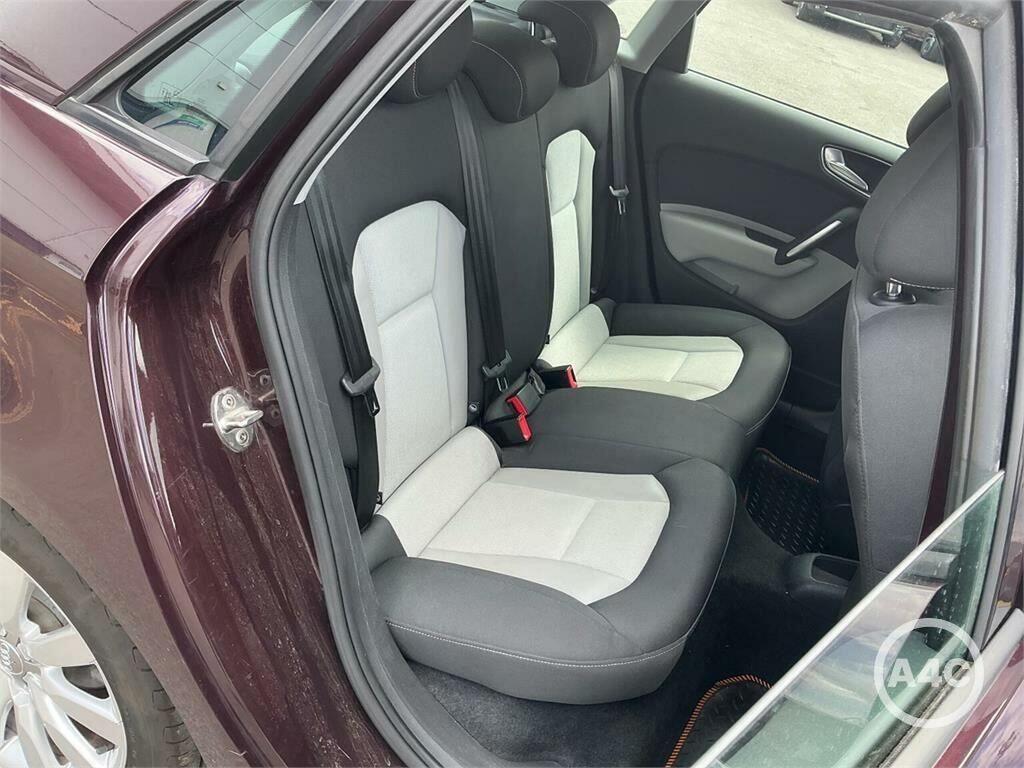Audi A1 1.6 Tdi Sport Sportback Euro 5 Ss Red #6