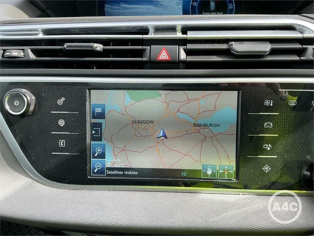 Citroen Grand C4 Picasso 1.6 Bluehdi 100 Vtr White #8